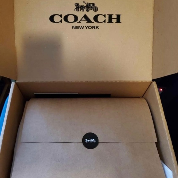 Disney X Coach - NWT Limited Edition - Picture 1 of 14
